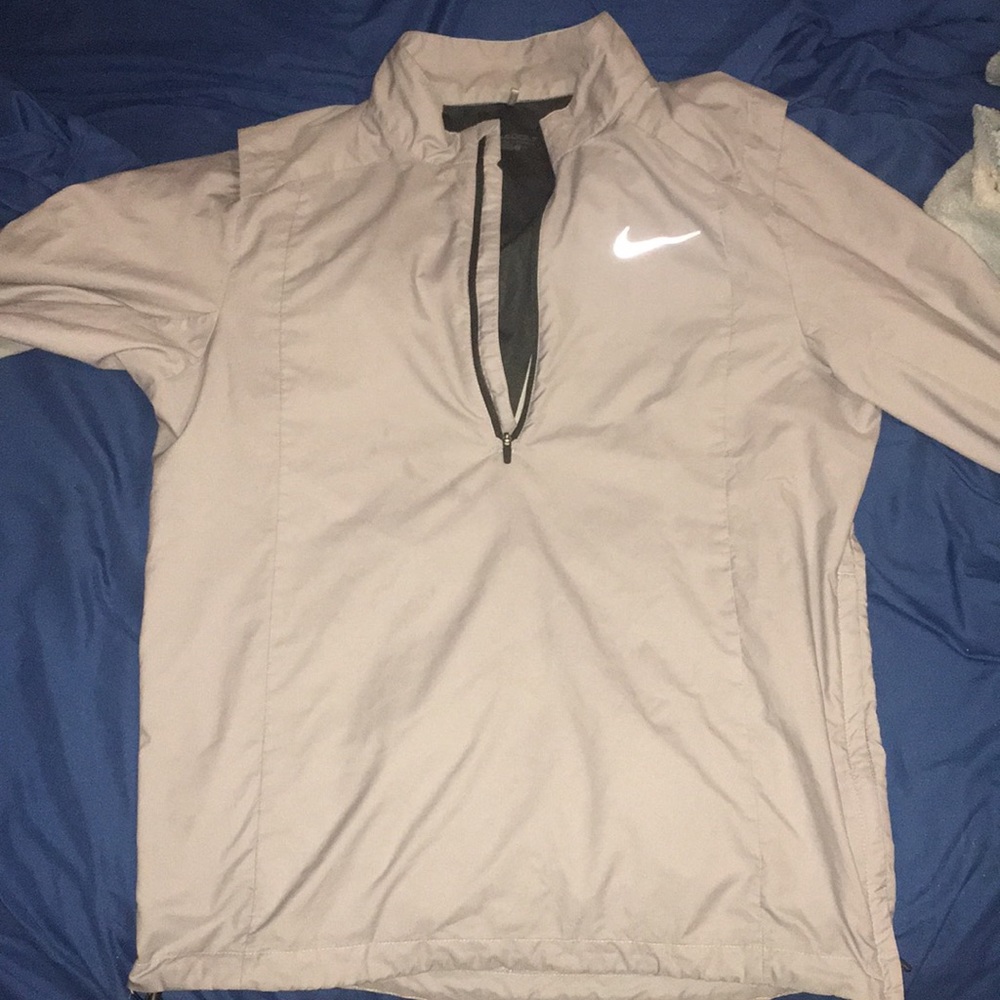 Nike Golf Windbreaker Size SMALL